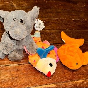 3 TY Beanie Babies Two Fish and Elephant